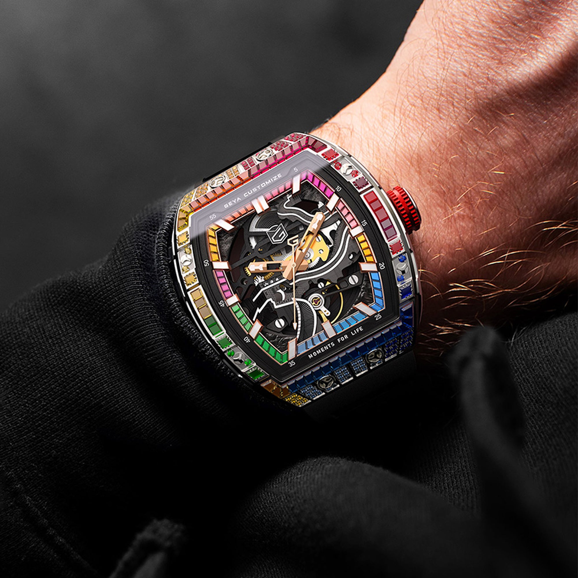 Montre automatique squelette en zircon arc-en-ciel